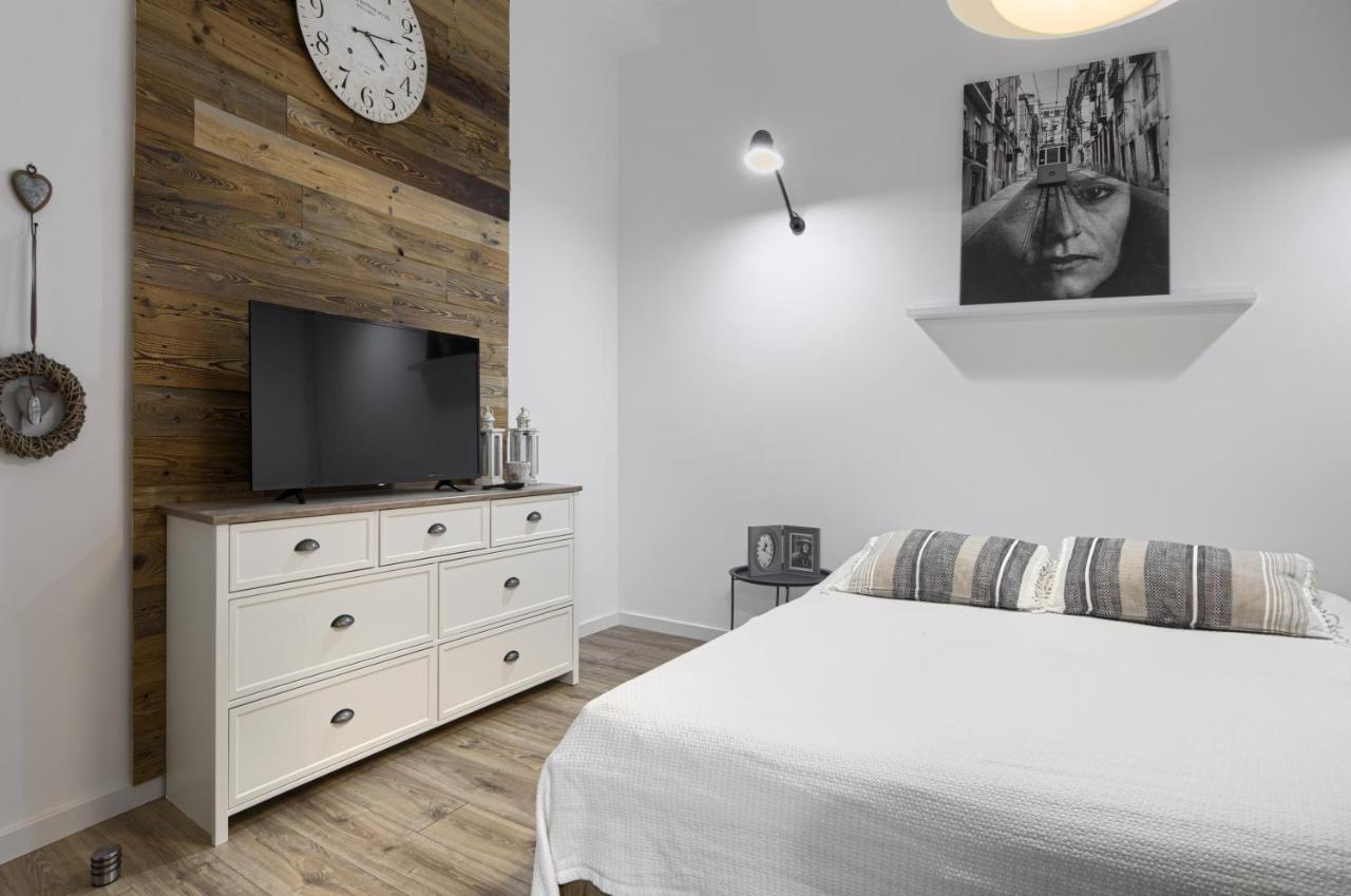 פילה Niron Apartament Dom Z Papieru Lizbona מראה חיצוני תמונה
